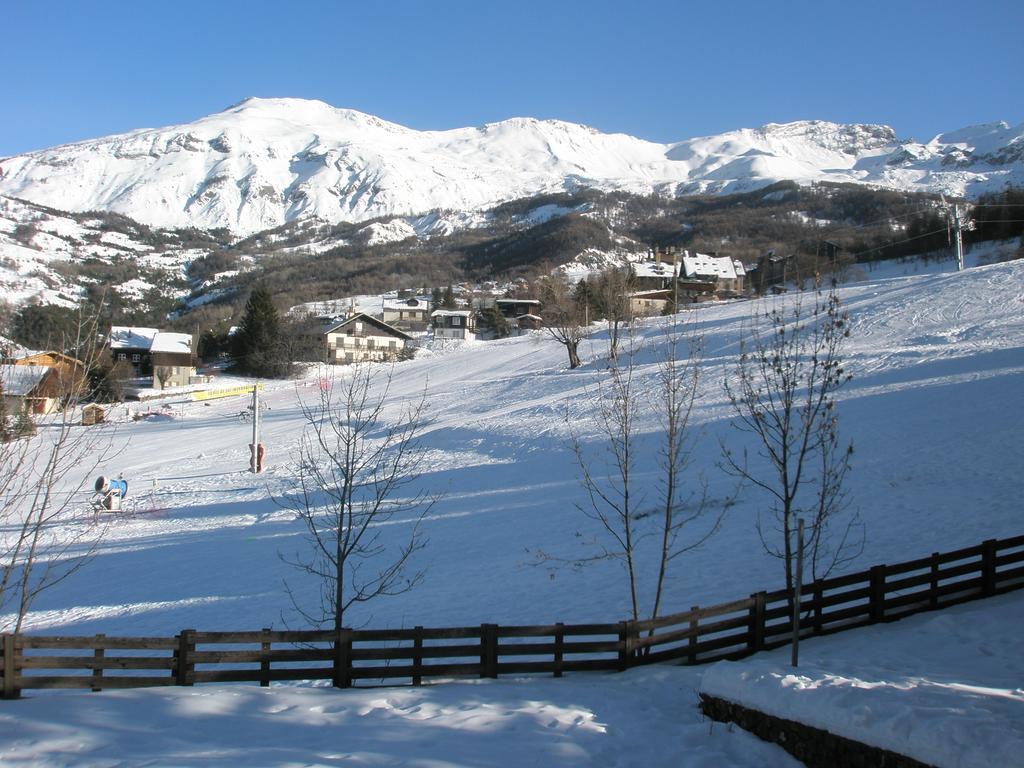B&B Chalet La Providence Le Sauze Oda fotoğraf